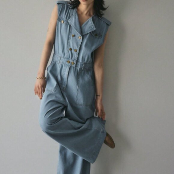 NWT Blue Light Wash Denim Jumpsuit - Picture 1 of 7